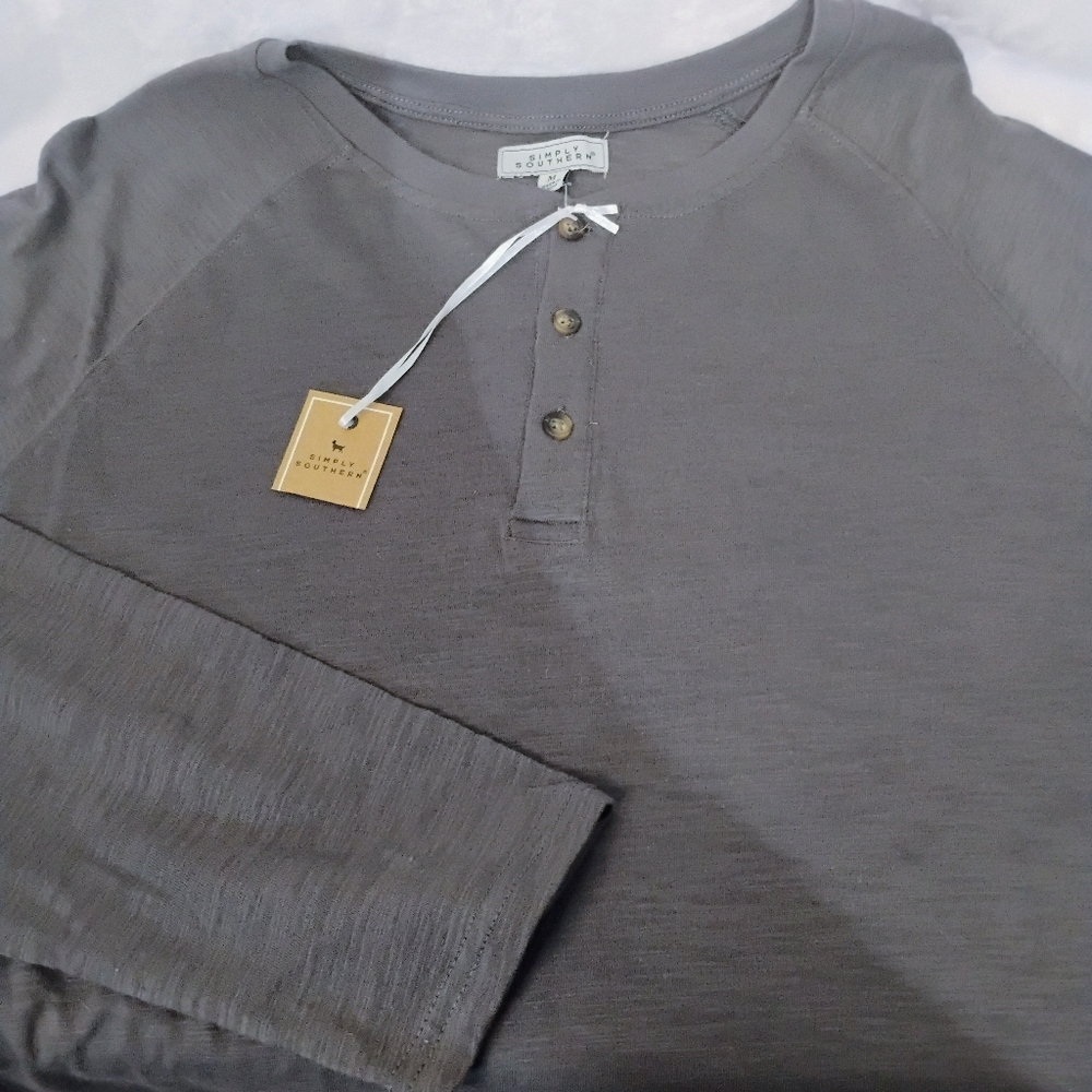 Simply Southern Womens Medium Henley Long Sleeve Shirt‎ Dark Gray NEW Cotton O